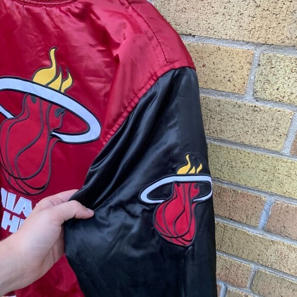 Vintage Reversible Miami Heat Bomber Jacket Large Giii By Carl Banks NBA - Picture 8 of 9